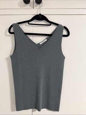 MM LAFLEUR | Like New Grey Peggy top